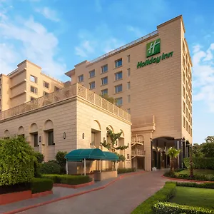 5* Отель Agra Mg Road An Ihg