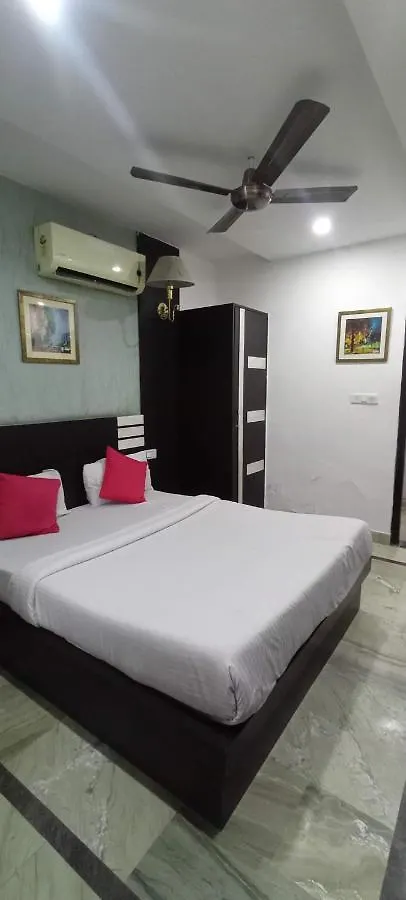 Hotel Laxman Resort By The Golden Taj Group &Hotels Agra