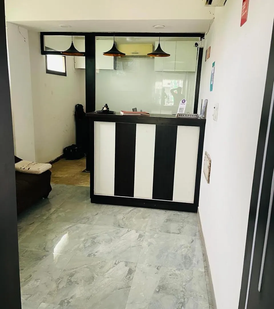 Hotel Laxman Resort By The Golden Taj Group &Hotels Agra  Agra (Uttar Pradesh)
