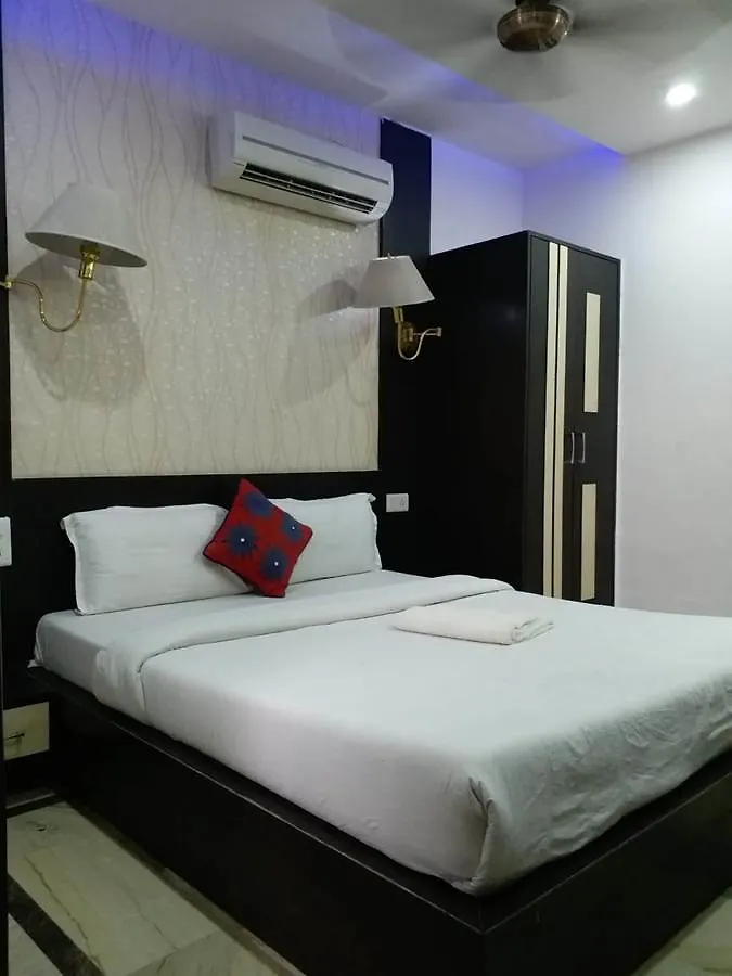 Hotel Laxman Resort By The Golden Taj Group &Hotels Agra