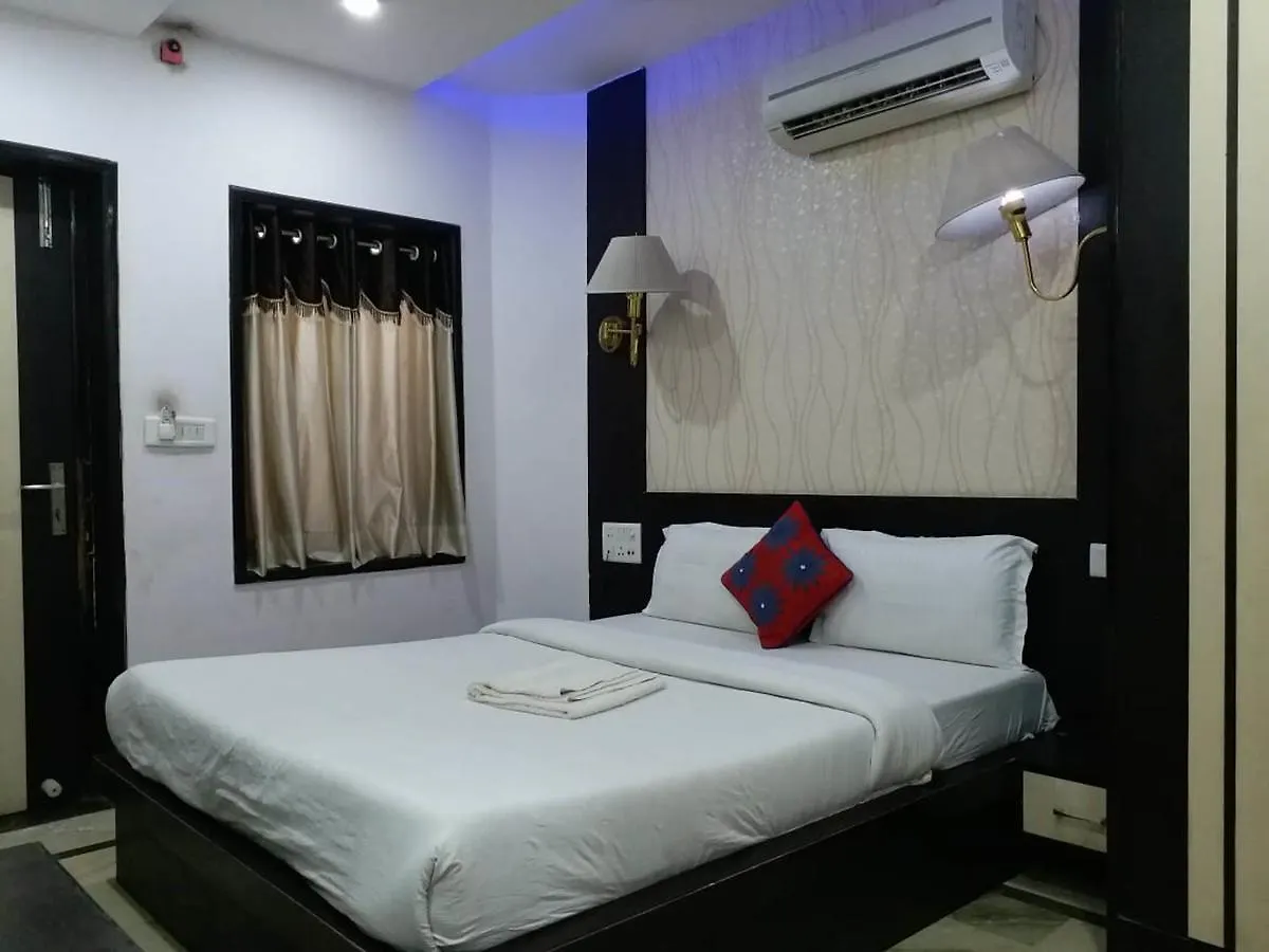 Hotel Laxman Resort By The Golden Taj Group &Hotels Agra  Indie